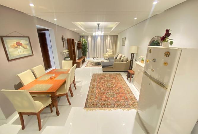 963743 - Property Image 2