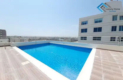 Pool image for: Apartment - 2 Bedrooms - 2 Bathrooms for rent in Busaiteen - Muharraq Governorate, Image 1