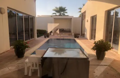 Villa - 3 Bedrooms - 4 Bathrooms for sale in Durrat Al Bahrain - Southern Governorate