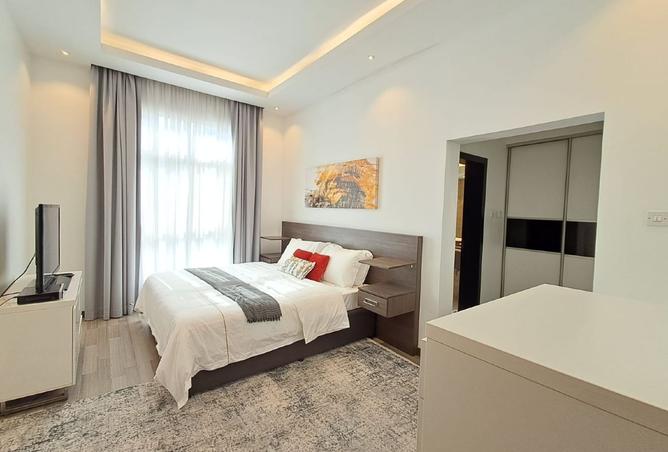 981414 - Property Image 3