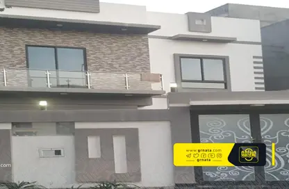 Outdoor Building image for: Villa - 4 Bedrooms - 6 Bathrooms for sale in Sanad - Central Governorate, Image 1