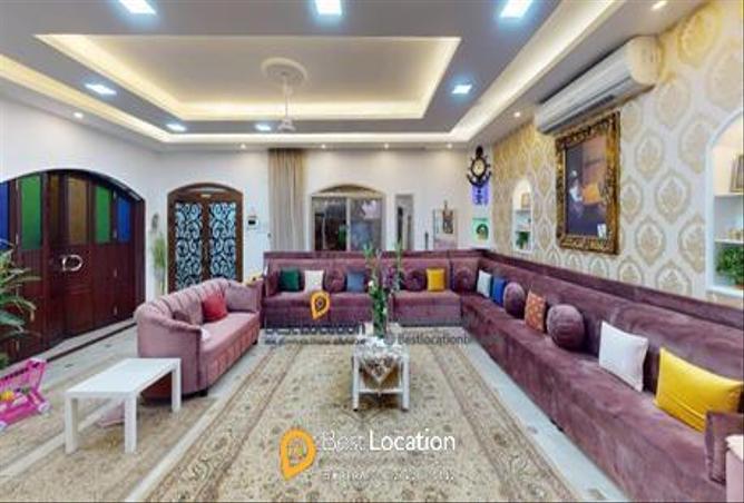897018 - Property Image 3
