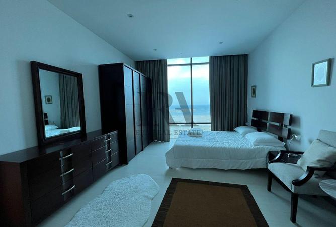 967910 - Property Image 3