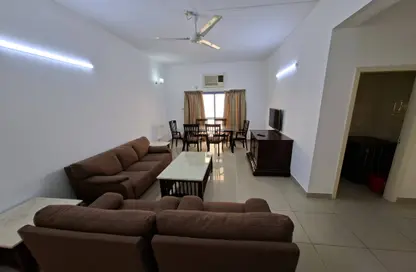 شقة - 2 غرف نوم - 2 حمامات للايجار في الحورة - محافظة العاصمة