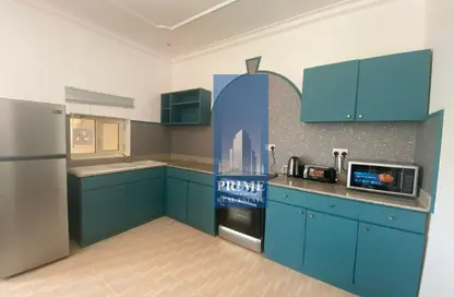 مجمع سكني - 2 غرف نوم - 3 حمامات للايجار في الجنبية - المحافظة الشمالية مجمع سكني - 2 غرف نوم - 3 حمامات للايجار في الجنبية - المحافظة الشمالية