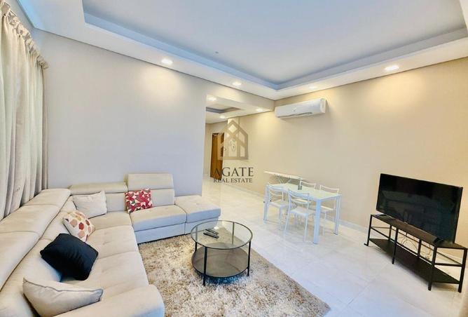 963601 - Property Image 2