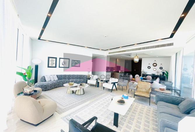 987400 - Property Main Image