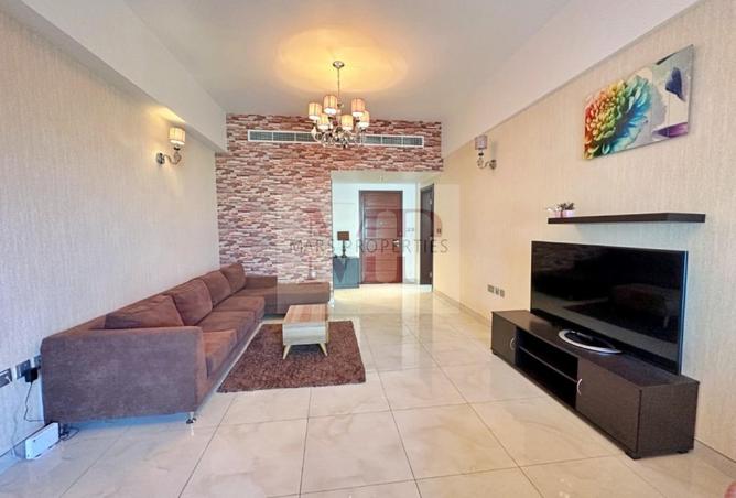 938657 - Property Image 2