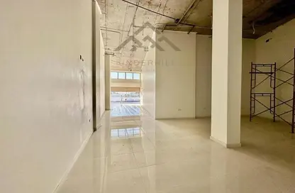 Shop - Studio - 1 Bathroom for rent in Galali - Muharraq Governorate