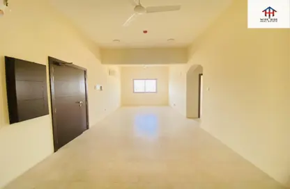 Apartment - 3 Bedrooms - 2 Bathrooms for rent in Zinj - Manama - Capital Governorate