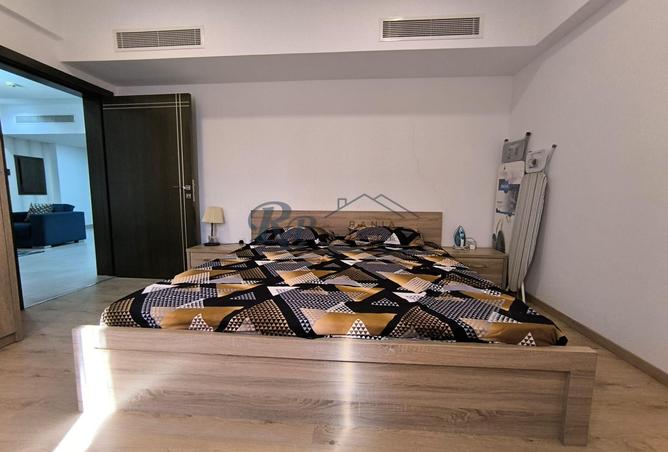 885868 - Property Image 3