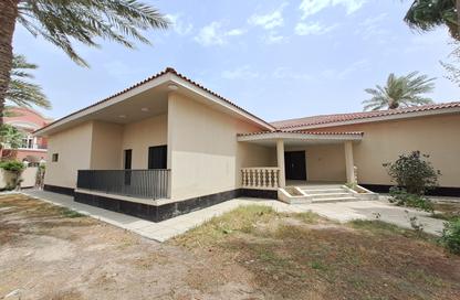Villa - 6 Bedrooms - 4 Bathrooms for rent in Saar - Northern Governorate