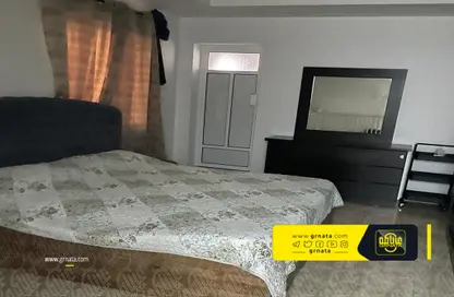 Villa - 5 Bedrooms - 6 Bathrooms for sale in Hamad Town - Northern Governorate