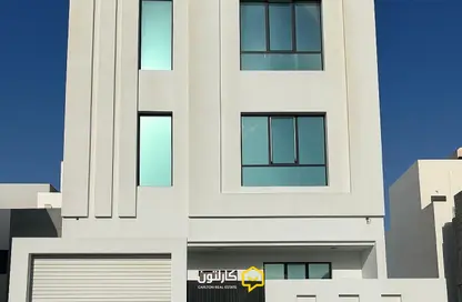 فيلا - 4 غرف نوم - 6 حمامات للبيع في البسيتين - المحرق