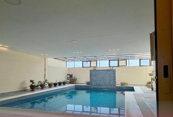 982850 - Property Image 3