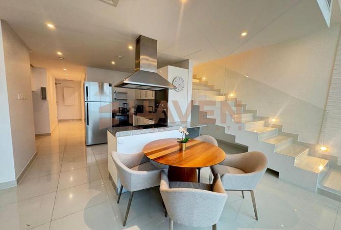 989152 - Property Image 3