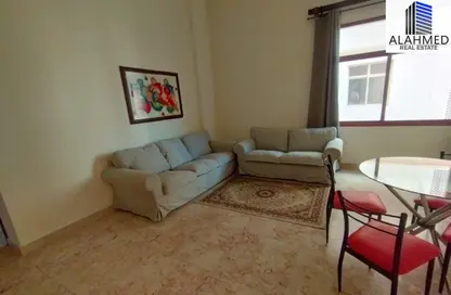 Apartment - 2 Bedrooms - 2 Bathrooms for rent in Mahooz - Manama - Capital Governorate