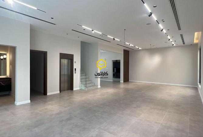 983880 - Property Main Image