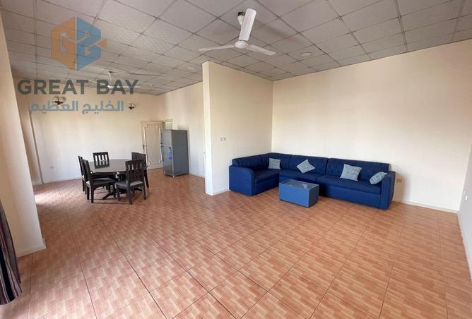 985775 - Property Image 3