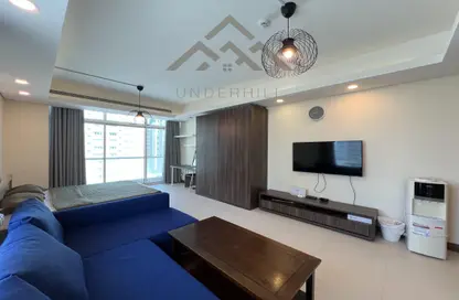 Apartment - Studio - 1 Bathroom for rent in Busaiteen - Muharraq Governorate