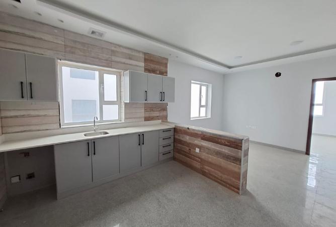 977412 - Property Image 2