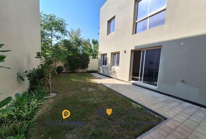 951829 - Property Image 2