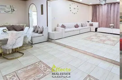 Living / Dining Room image for: Villa - 4 Bedrooms - 4 Bathrooms for sale in Alhajiyat - Riffa - Southern Governorate, Image 1