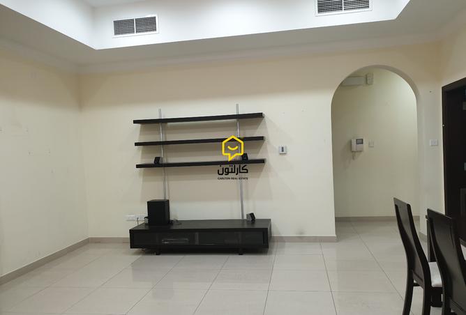 930282 - Property Image 3