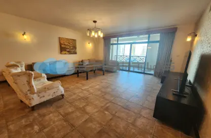Apartment - 3 Bedrooms - 3 Bathrooms for rent in Sanabis - Manama - Capital Governorate