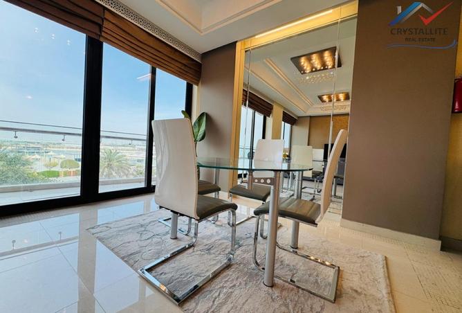 979049 - Property Image 2