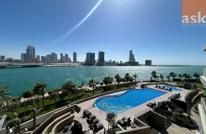 Penthouse - 4 Bedrooms - 6 Bathrooms for rent in Reef Island - Capital Governorate