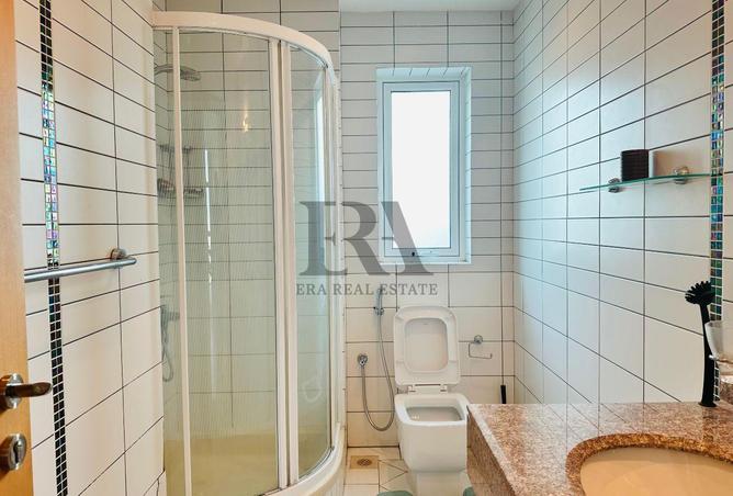 978706 - Property Image 2