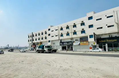 سكن عمال - استوديو - 8 حمامات للايجار في عسكر - المحافظة الجنوبية