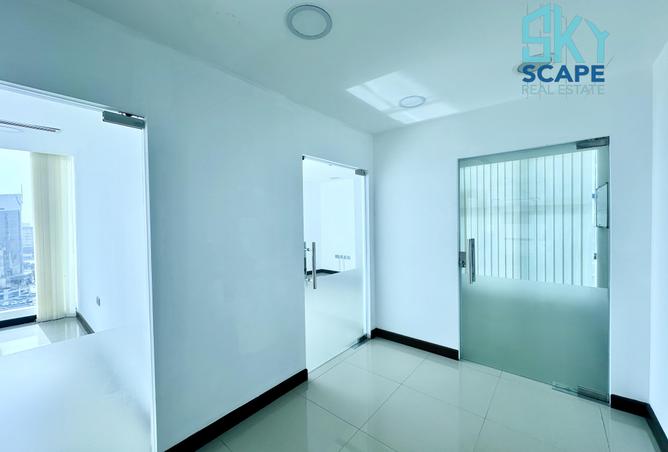 979852 - Property Image 2