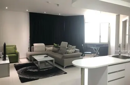 Apartment - 1 Bedroom - 2 Bathrooms for rent in Al Juffair - Capital Governorate