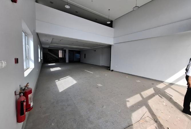 977833 - Property Image 2