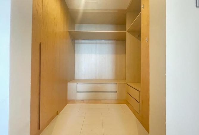 956835 - Property Image 3