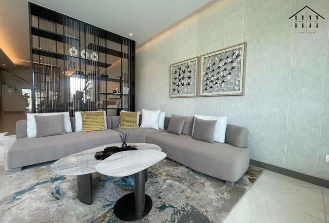 962358 - Property Image 2