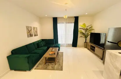 Apartment - 2 Bedrooms - 2 Bathrooms for rent in Segaya - Manama - Capital Governorate