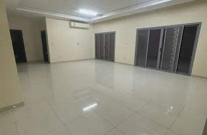 شقة - 2 غرف نوم - 2 حمامات للايجار في البسيتين - المحرق