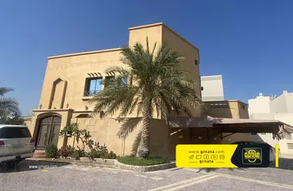 فيلا - 6 غرف نوم - 6 حمامات للبيع في الرفاع - المحافظة الجنوبية