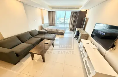 Apartment - Studio - 1 Bathroom for rent in Busaiteen - Muharraq Governorate