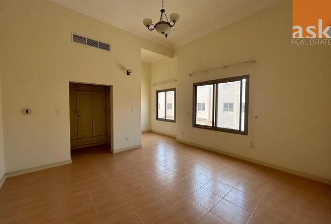 970461 - Property Image 3