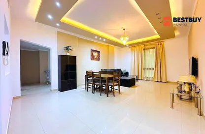 Apartment - 2 Bedrooms - 2 Bathrooms for rent in Al Juffair - Capital Governorate