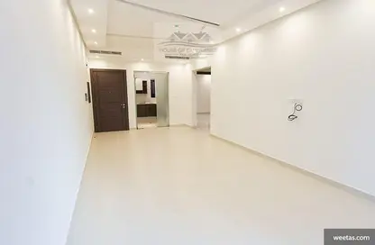 صورة لـ غرفة فارغة شقة - 2 غرف نوم - 2 حمامات للايجار في البرهامة - المنامة - محافظة العاصمة ، صورة رقم 1