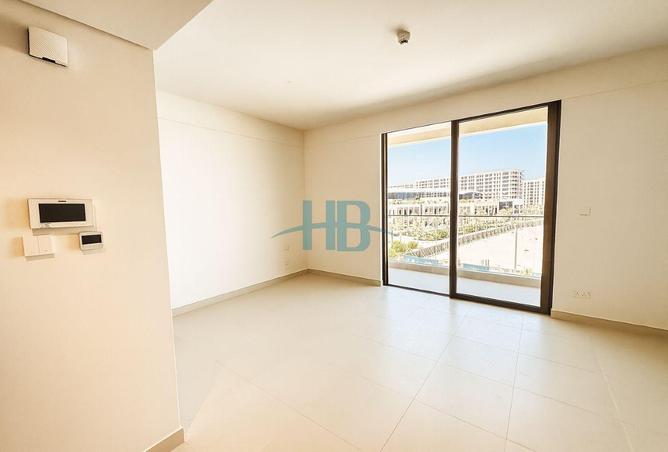 951193 - Property Image 3