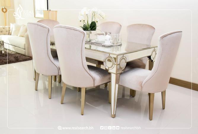 972355 - Property Image 2