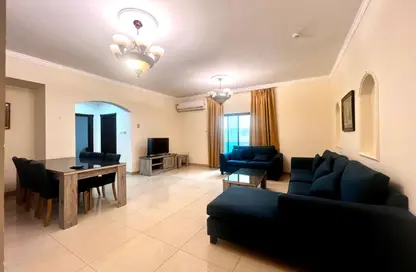 Apartment - 2 Bedrooms - 2 Bathrooms for rent in Al Juffair - Capital Governorate Apartment - 2 Bedrooms - 2 Bathrooms for rent in Al Juffair - Capital Governorate