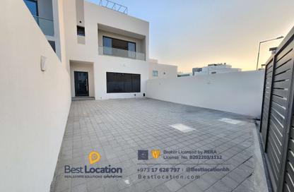 Villa - 4 Bedrooms - 5 Bathrooms for sale in Karzakkan - Northern Governorate