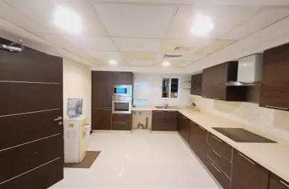 شقة - 3 غرف نوم - 3 حمامات للايجار في الجفير - محافظة العاصمة